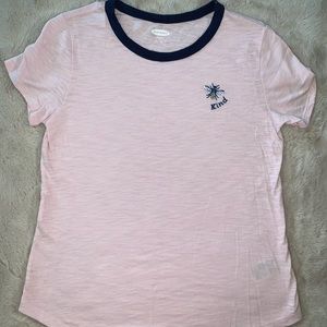 Pale Pink casual tee - 🐝 kind